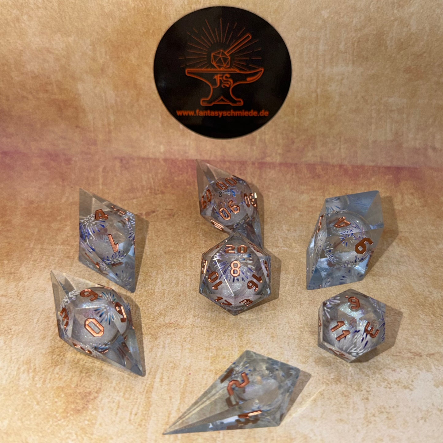 Snowpetal – Crystal Cut (Liquid Core)