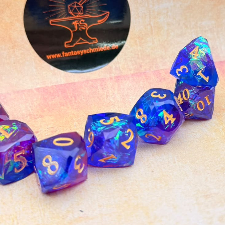 Arcane Saphire Glass Cut